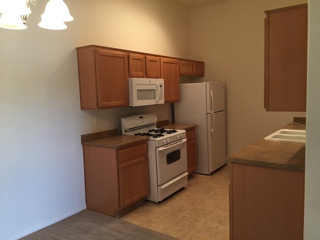 Building Photo - JEFFREYS ST #2026