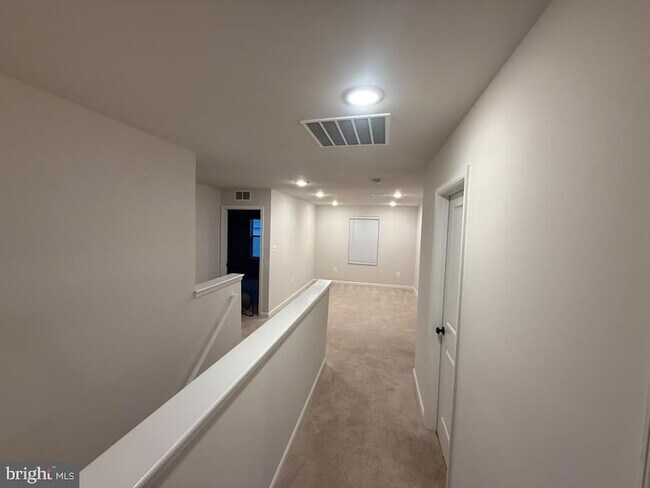 Building Photo - 141 Stifftail Rd