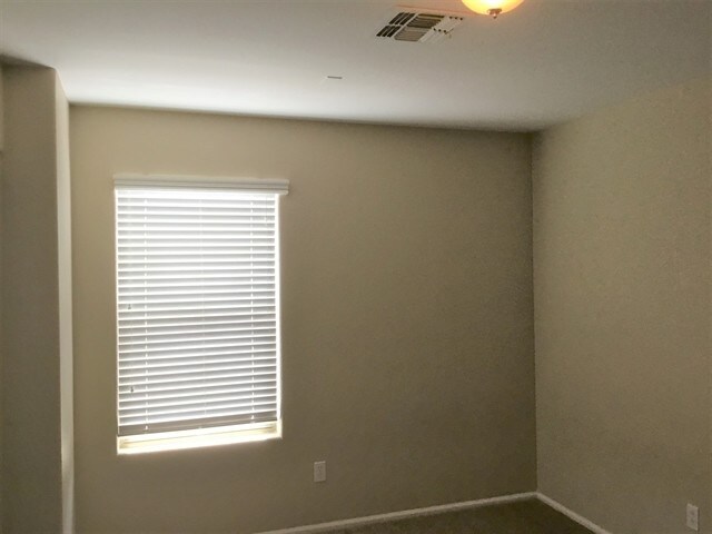Building Photo - 2871 S 160th Ln