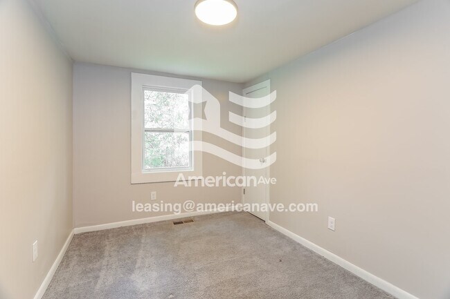 Building Photo - 9716 Westfield Rd