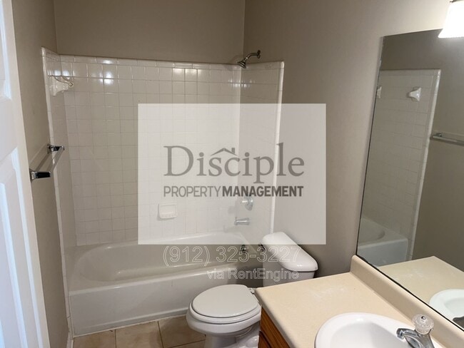 Building Photo - 22 E Dubois St