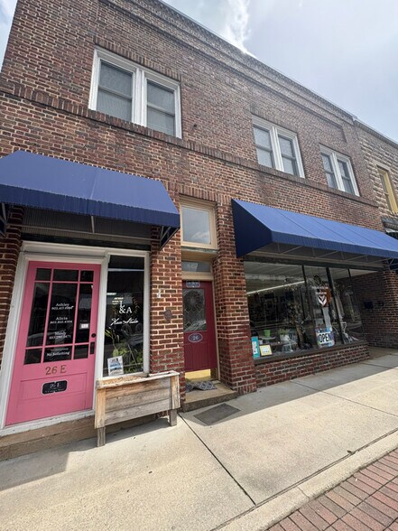 Primary Photo - 26 N Congress St