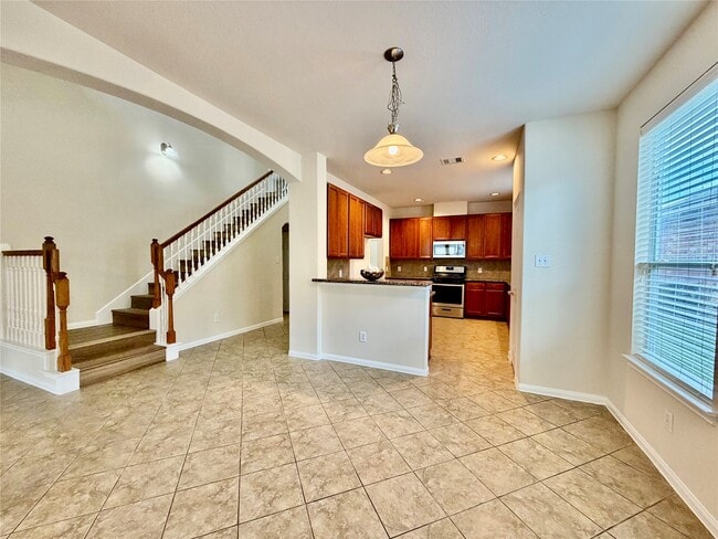 Building Photo - 25111 Hazel Ranch Dr