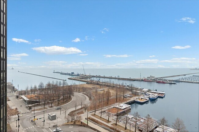 Building Photo - 505 N Lake Shore Dr