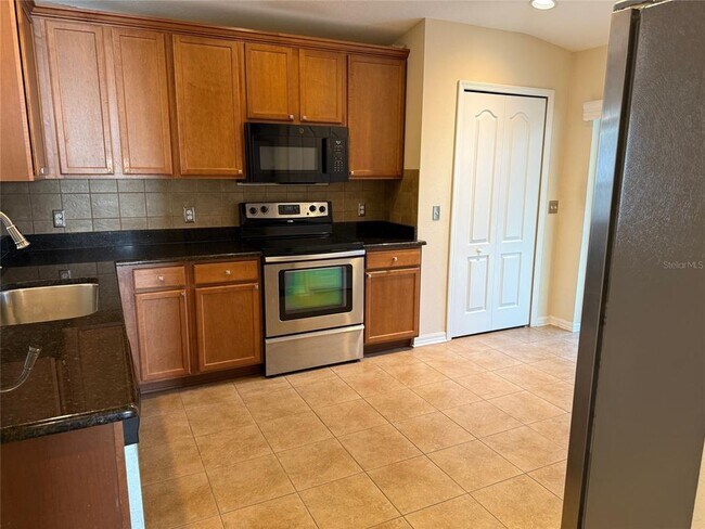 Building Photo - 12311 Boot Spur Way