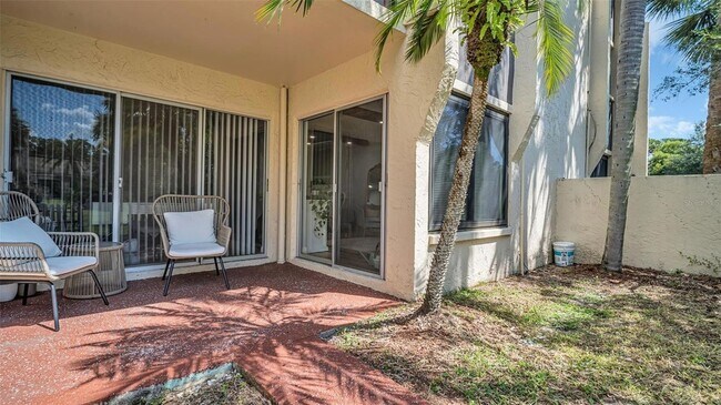 Building Photo - 2211 Belleair Rd