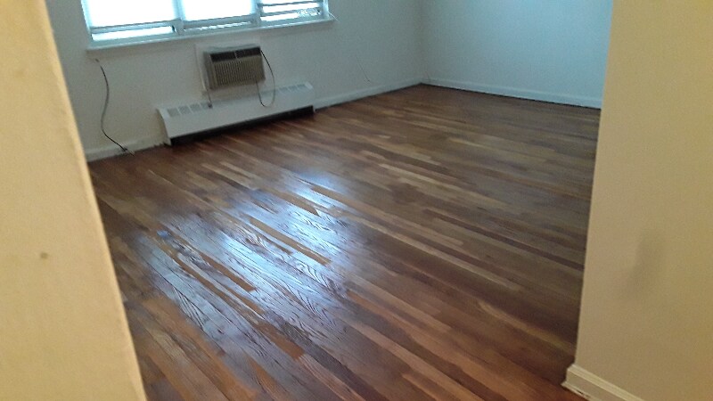 Primary Photo - 24-08-24-28 28th St