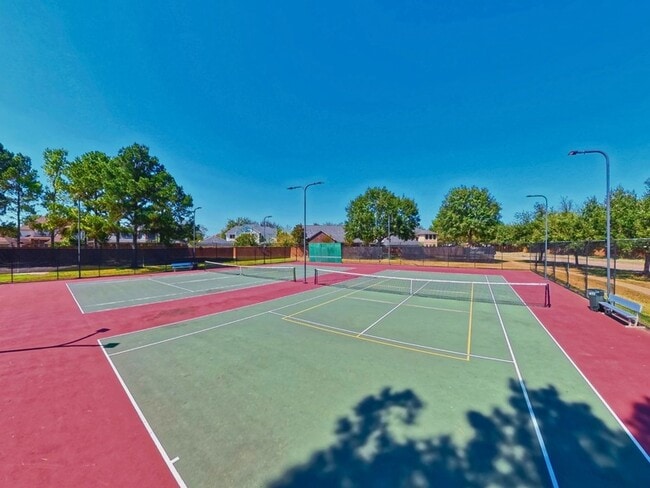 Building Photo - 15811 Sandisfield Ln