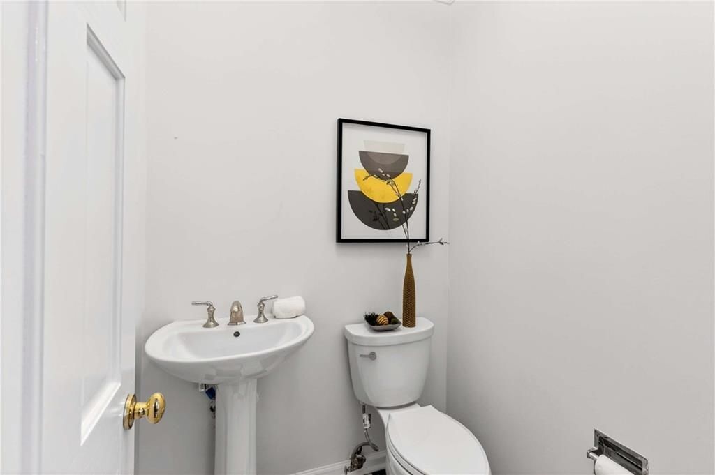 Building Photo - 15 Prescott Walk NE