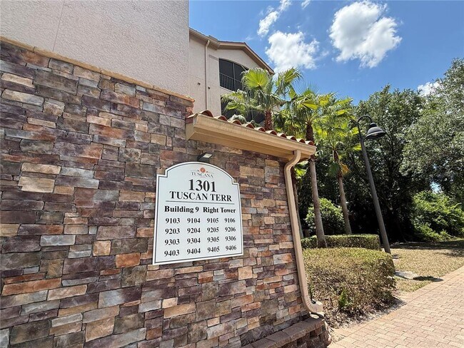 Building Photo - 1301 Tuscan Terrace