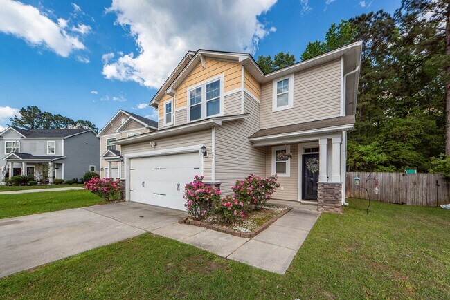Building Photo - 3 Bedroom 2.5 Bath Single Family Home in S...