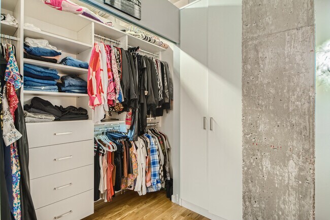 Building Photo - 2020 Arapahoe St