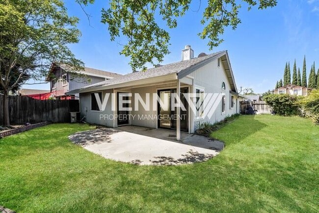 Building Photo - 3358 Brownlea Cir