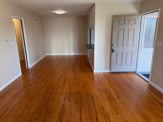 Building Photo - 1514 Chalcedony-