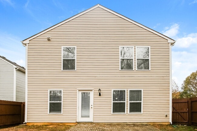 Building Photo - 6464 Matlea Ct