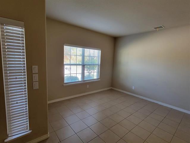 Building Photo - 1537 Castle Creek Dr