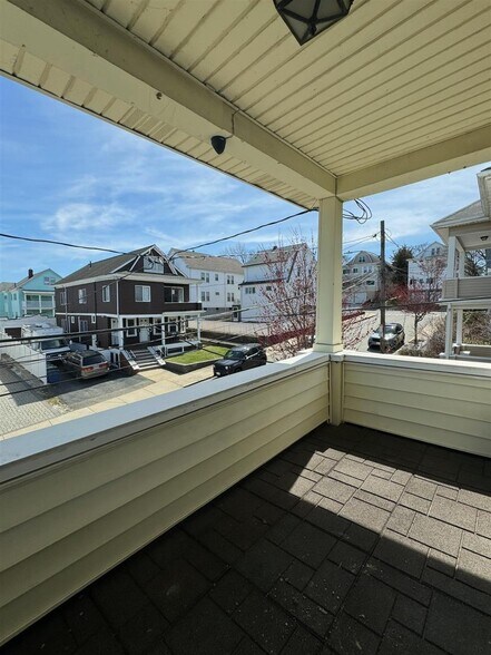 Building Photo - 14 Melville Rd