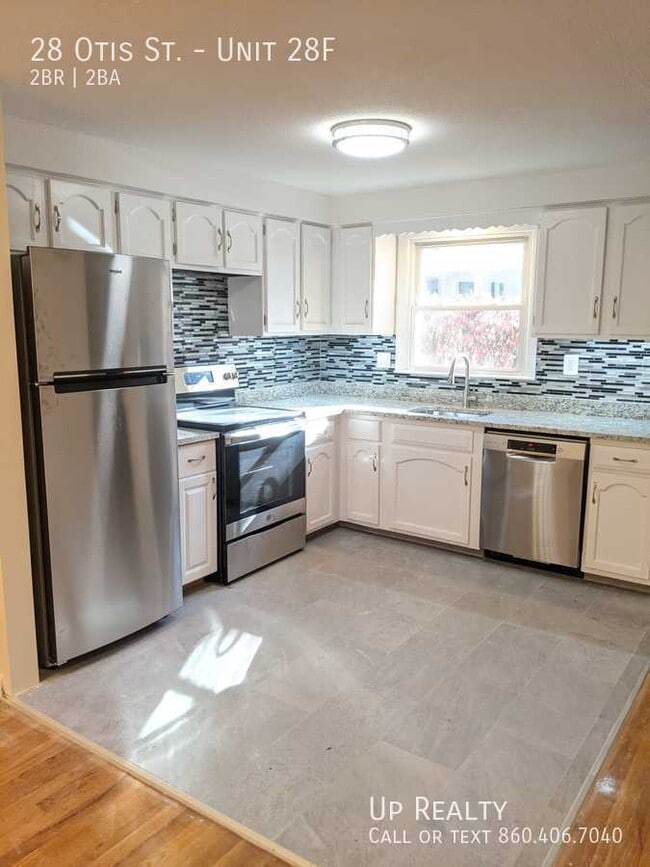 Building Photo - 28 Otis St