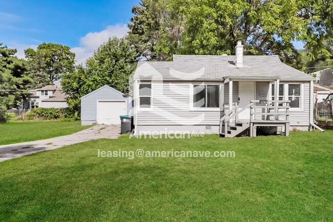 Building Photo - 3632 Jaynes St