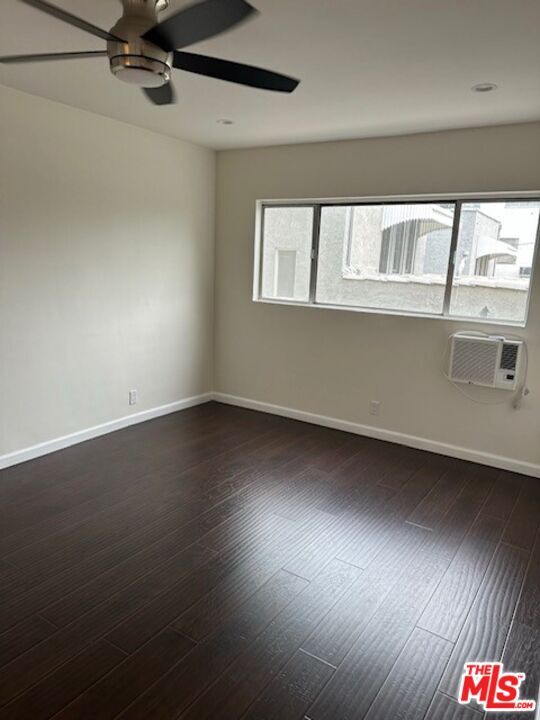 Building Photo - 5961 Chula Vista Way
