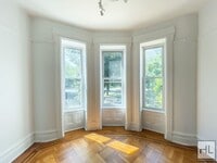 Building Photo - Crown Heights, Brooklyn – Spacious 4-Bedro...
