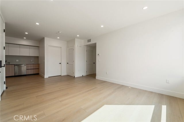 Building Photo - 7510 Sepulveda Blvd