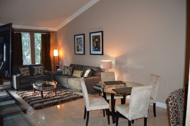 Building Photo - Meridian TOP FLOOR Luxury Condo with Strip/City View.