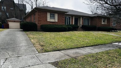 Building Photo - 2948a Candlelight Way