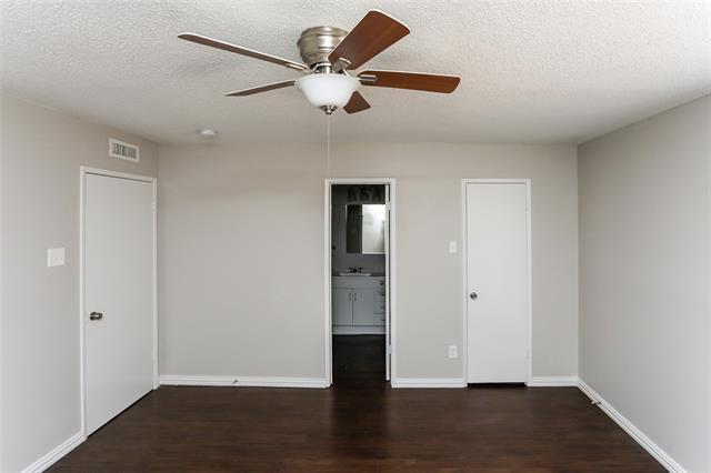 Building Photo - 710 Bluebonnet Dr