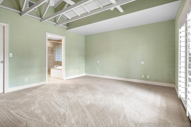 Building Photo - 122 Marlin Dr