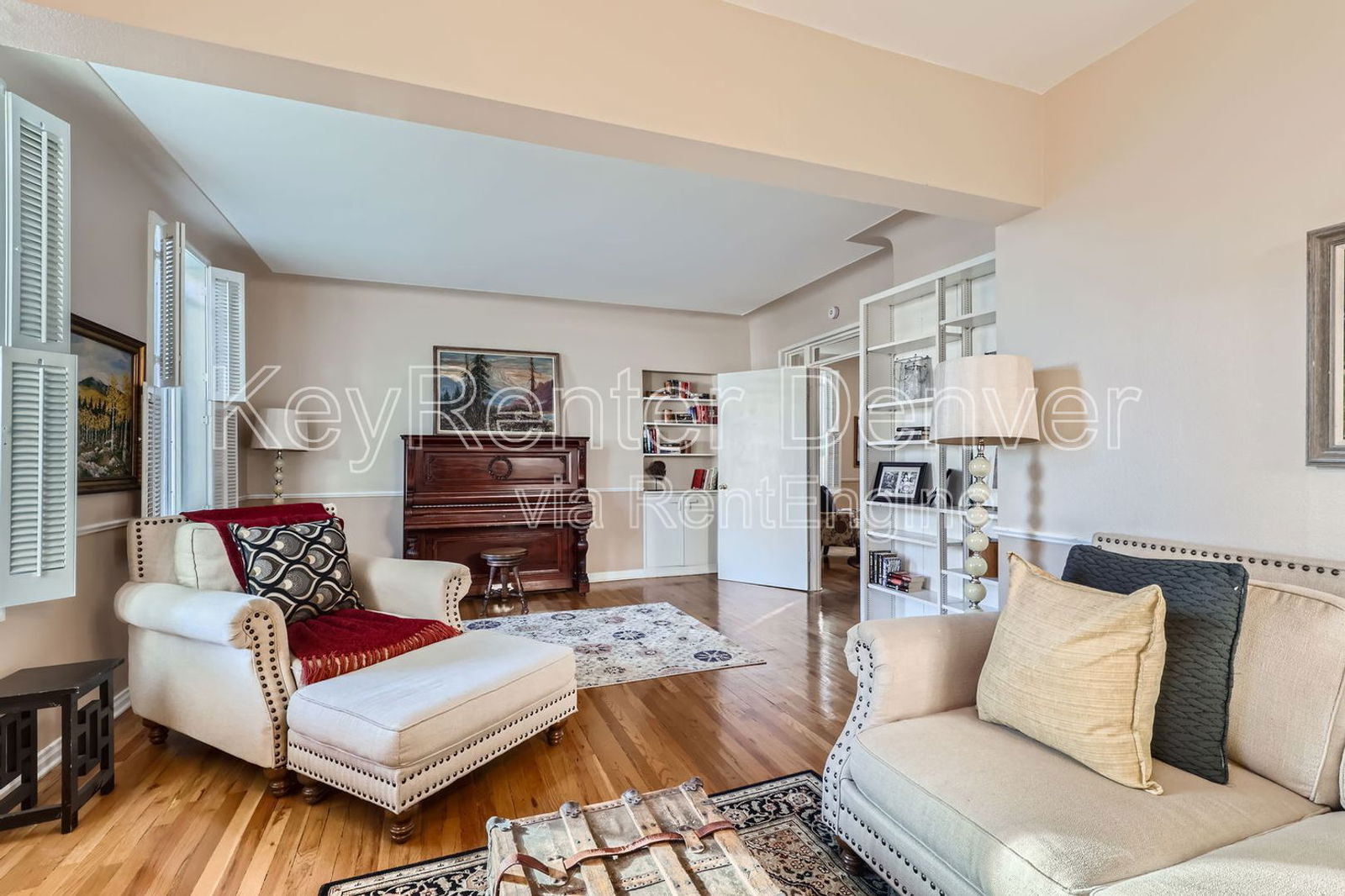 Building Photo - 2062 Glenarm Pl