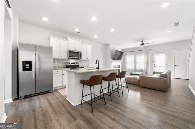 Building Photo - 4316 Mallory Ct