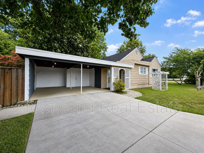 Building Photo - 2534 McNeill Cir