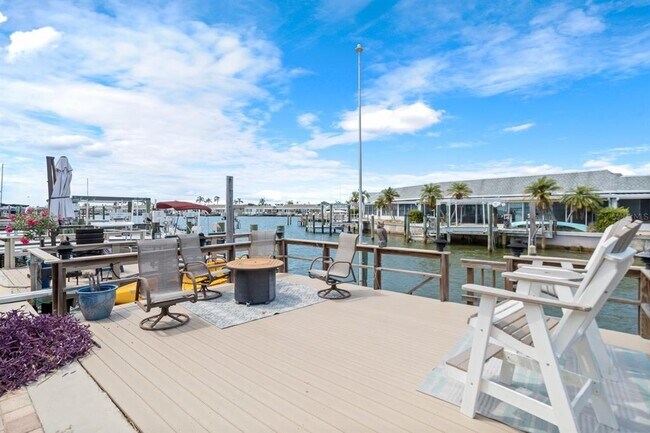 Building Photo - 355 Boca Ciega Point Blvd S