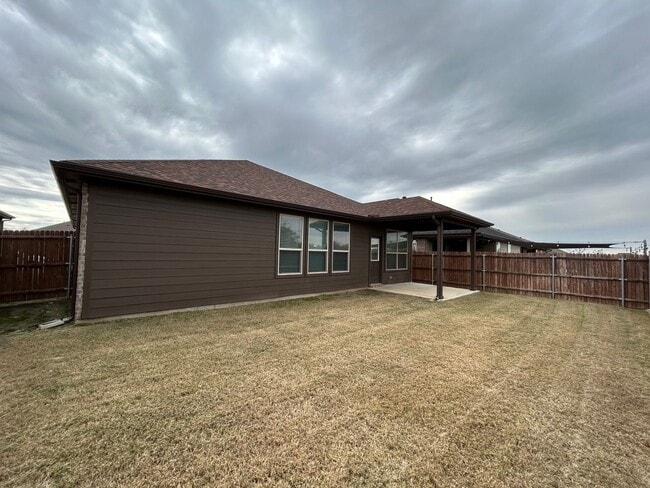 Building Photo - Fort Worth Texas Homes For Rent "Eagle Mou...