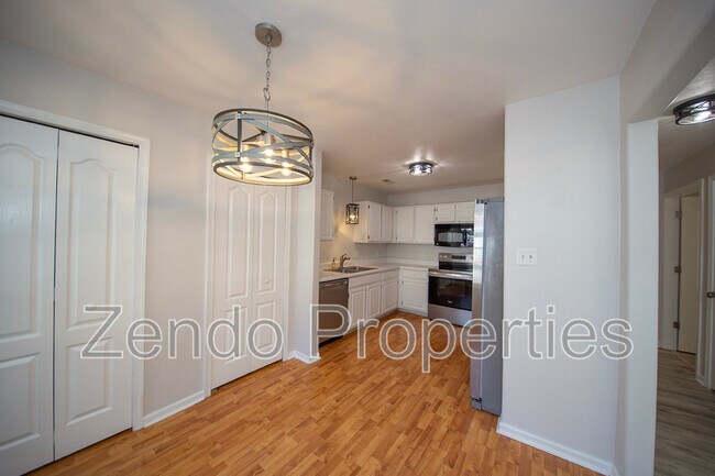 Building Photo - 3030 Trappers Run