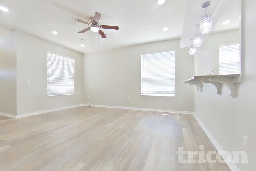 Building Photo - 408 Idlewild Ave