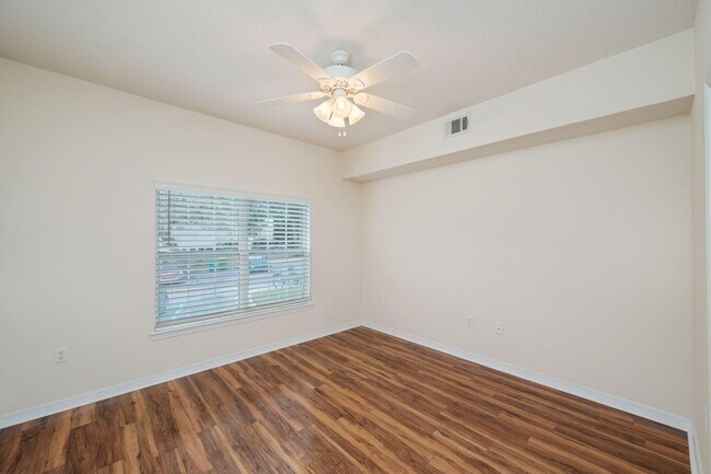 Building Photo - 1501 Partin Dr N
