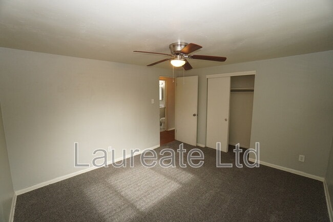 Building Photo - 673 Miller Ct