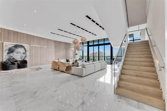 Building Photo - 5500 Island Estates Dr