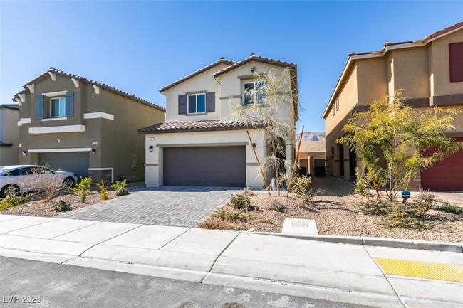 Primary Photo - 7107 Alabaster Peak St