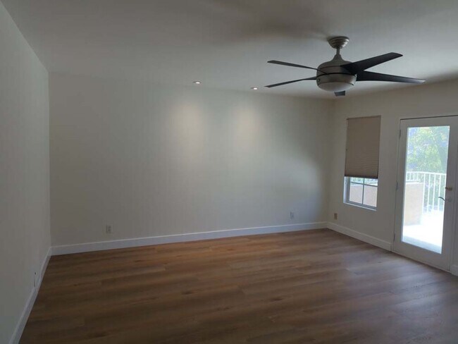 Building Photo - Beautiful and Spacious 4 Bed, 3 Bath Home ...