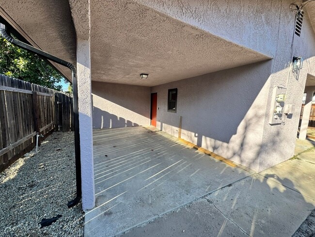 Building Photo - 22221 I St