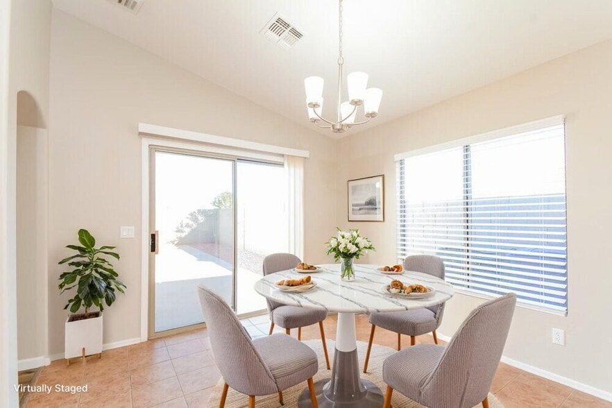 Building Photo - 12530 W Willow Ave