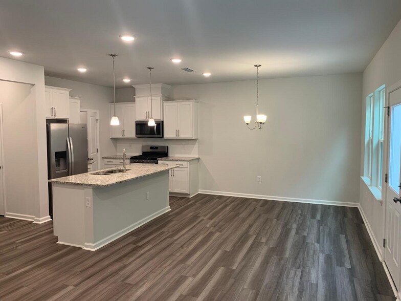 Building Photo - 273 Broomside Ave