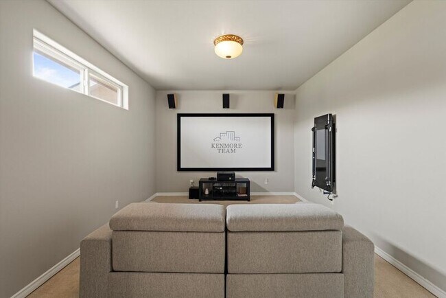Building Photo - 79103 Canyon Meadows Dr