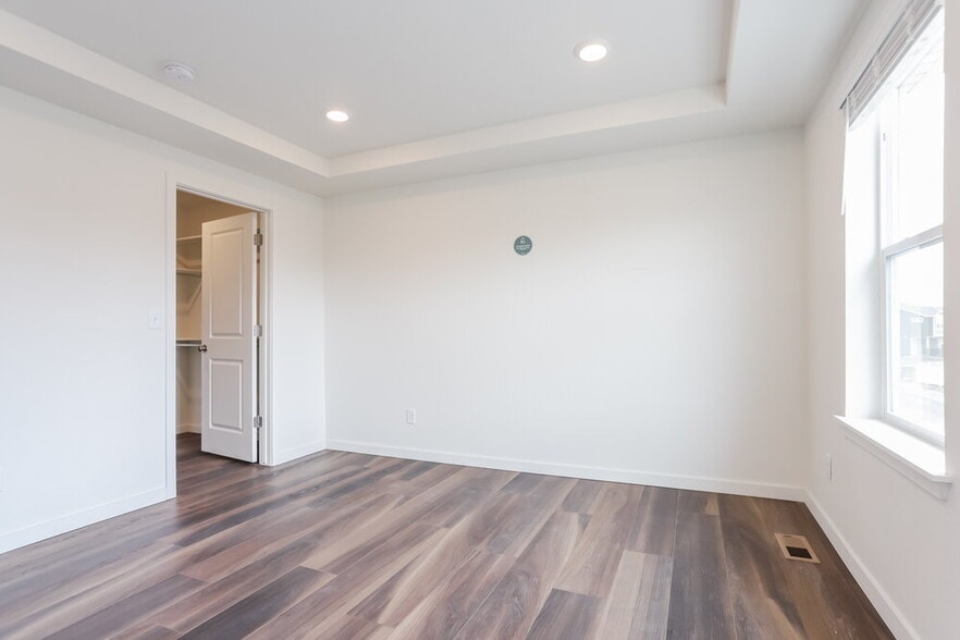 Building Photo - 4736 N Tower Dr