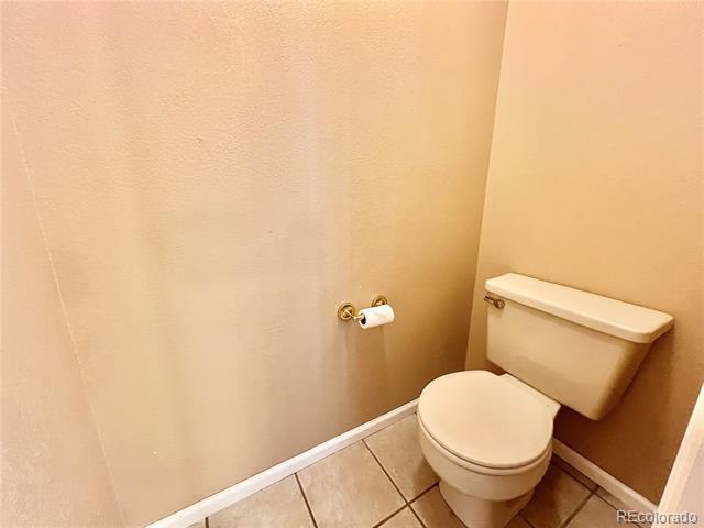Building Photo - 12265 Deerfield Way