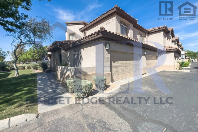 Building Photo - 2Bed/2Bath Furnished Condo in Superstition Springs -- Golf Course Views! -- 2 Car Garage!