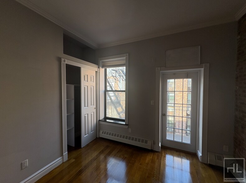 Building Photo - E 28TH ST.